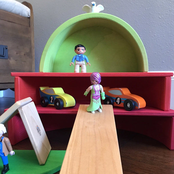 Grimm s rainbow semi circles and building boards as a doll house