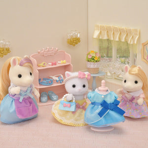 Princess Dress Up Set by Calico Critters