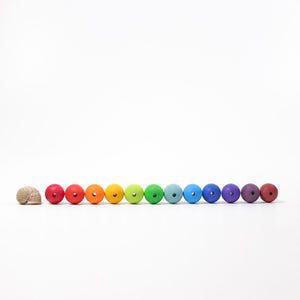 12 beads laid out to show the 12 shade included.