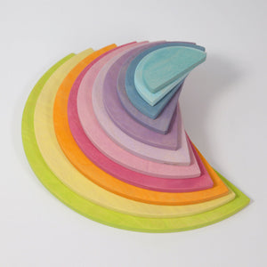 large pastel semicircles; stacked