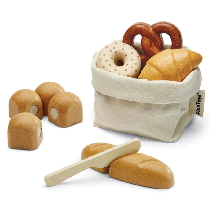 Chef's Kiss! Six Fun Play Food Options