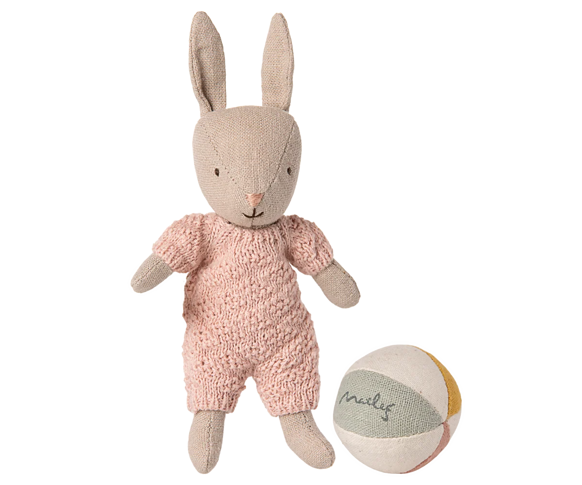 Maileg Rabbit Set-- Sand-- Rose
