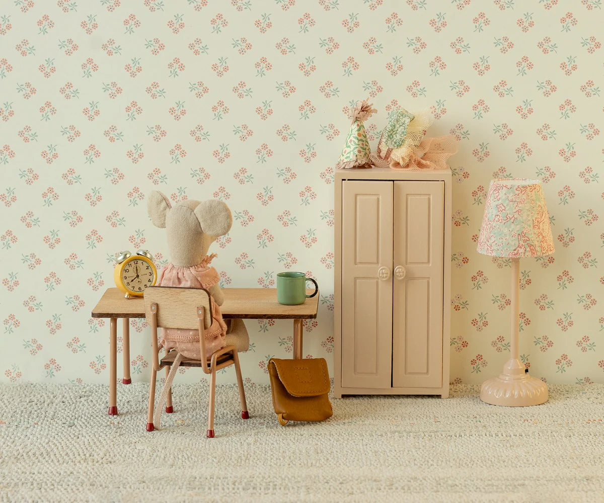 Maileg Vintage Floor Lamp, Mouse-- Powder