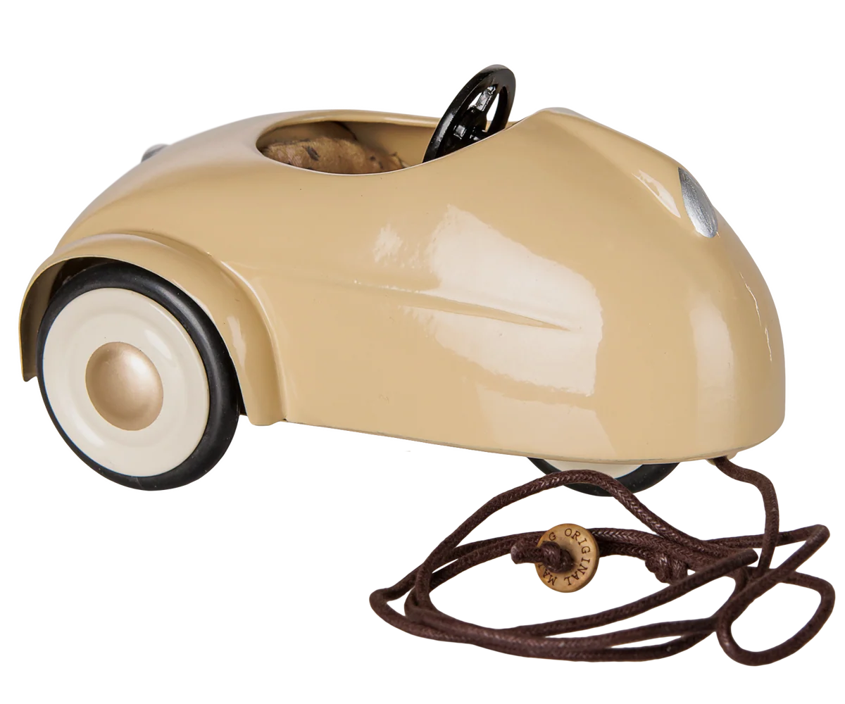 Maileg Mouse Car -- Wheat