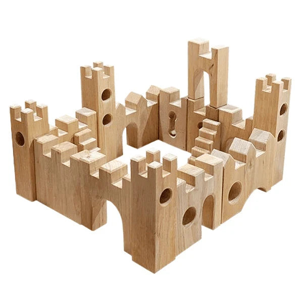 Bauspiel Large Knight's Castle-- Sixteen Pieces