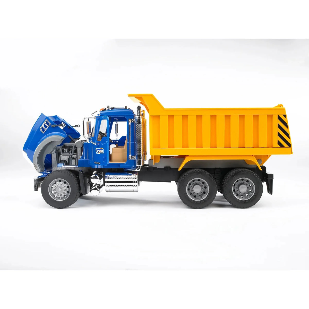 Bruder 02815 MACK Granite Dump Truck