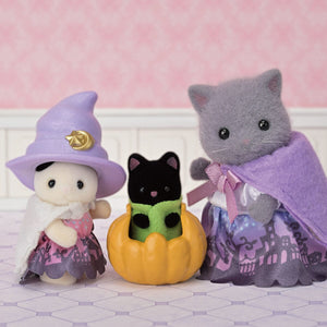 Calico Critters Halloween Surprise Set