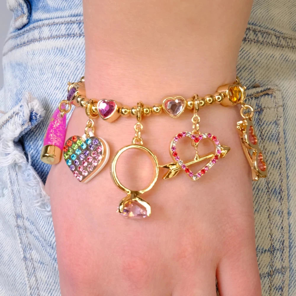 Charm It! Gold Sparkle Heart Stretch Bead Bracelet