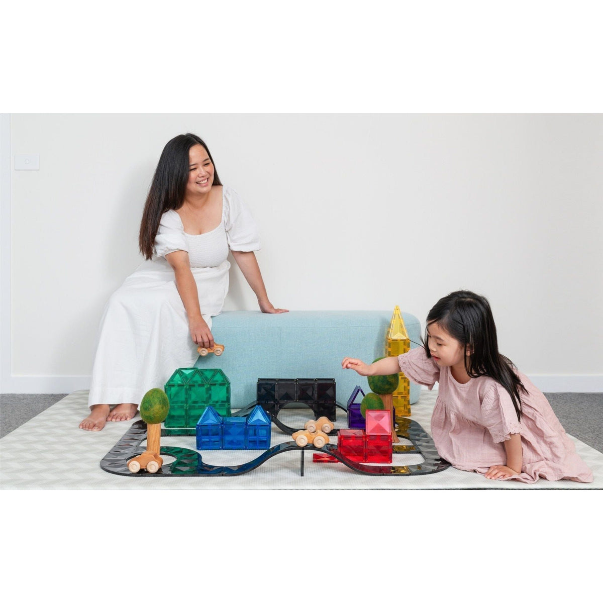 Connetix 48 Piece Roads Creative Pack