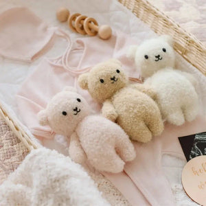 cuddle+kind Baby Boucle Bear (Strawberry)