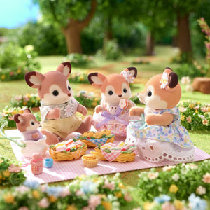 Deer Family by Calico Critters