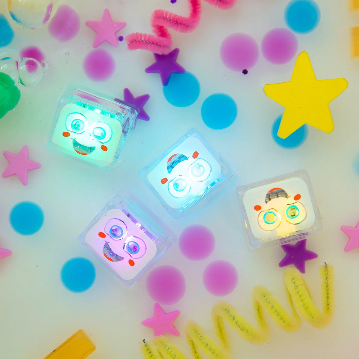 Glo Pals- Party Pal Light Up Cubes