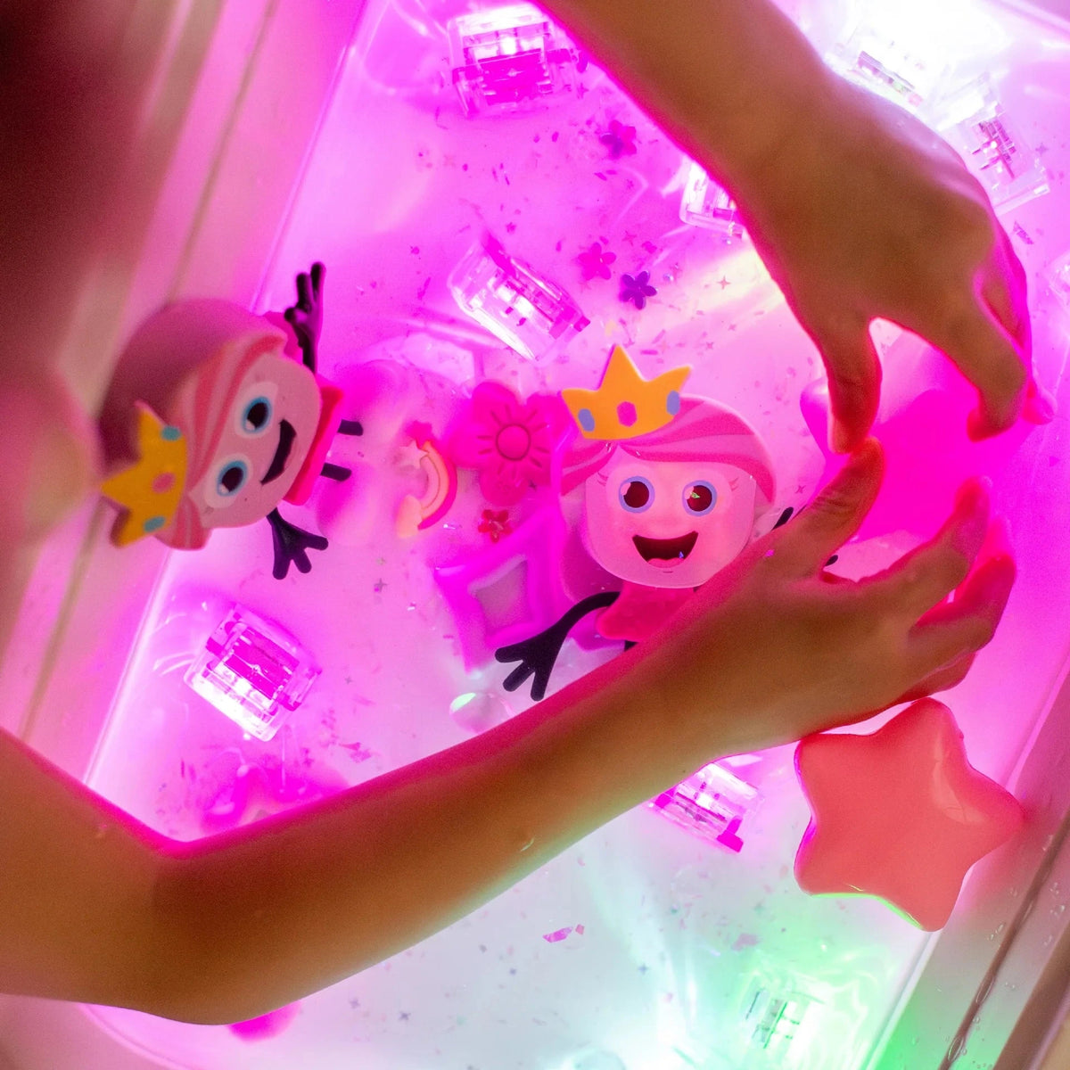 Glo Pals- Princess Ida Character