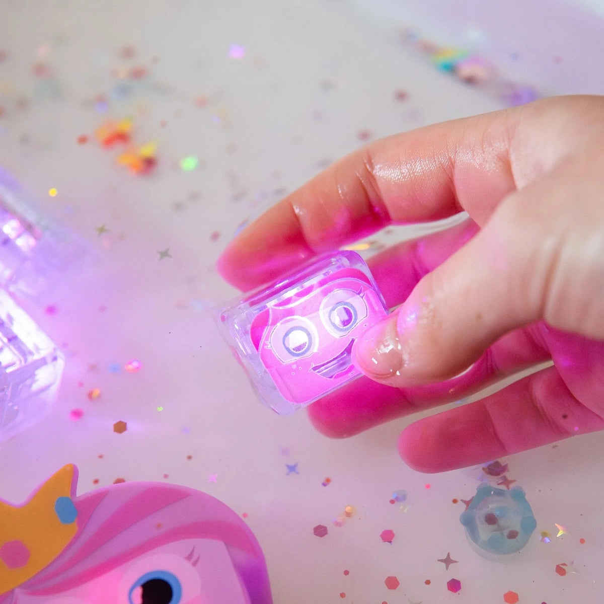 Glo Pals- Princess Ida Light Up Cubes