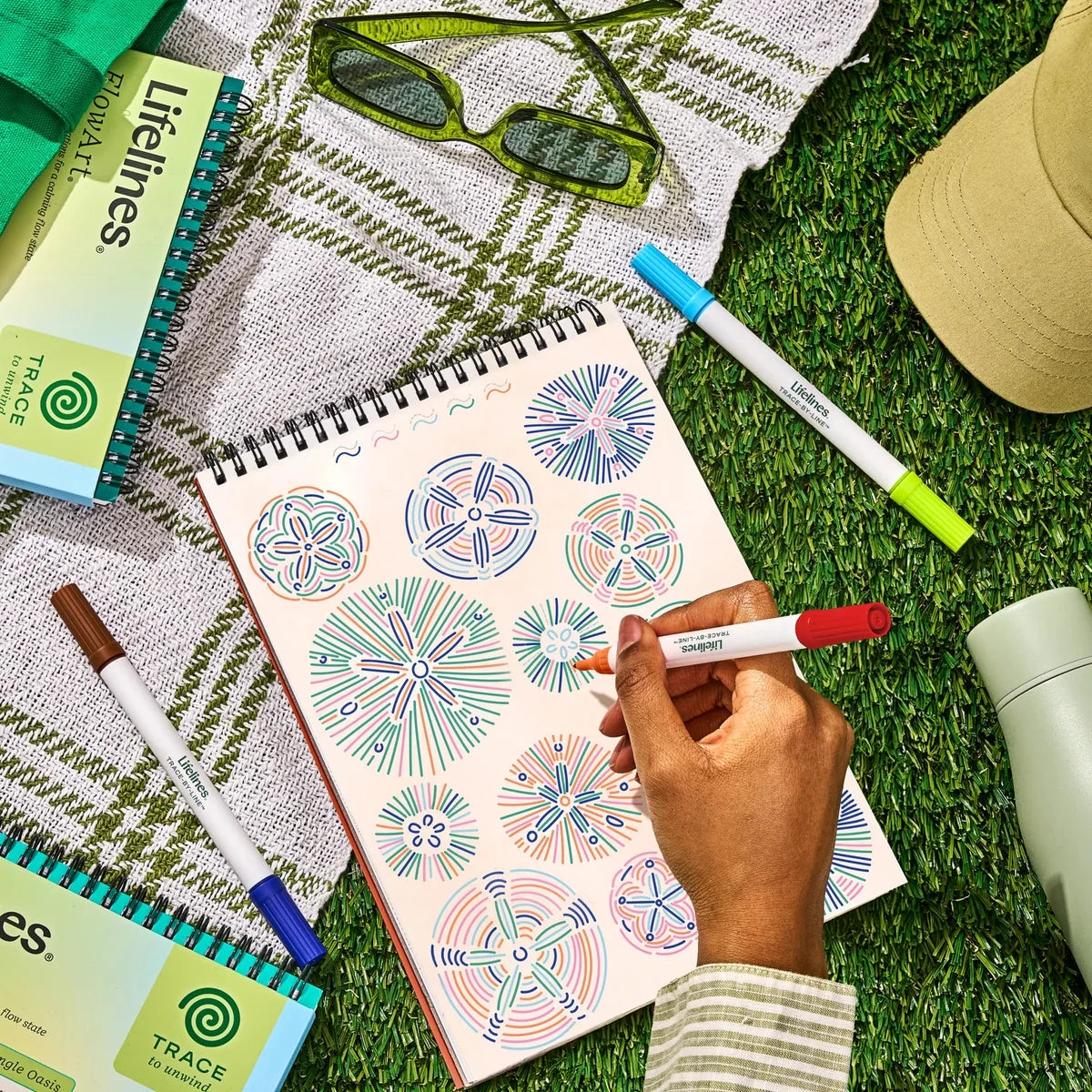 Lifelines FlowArt: Trace-By-Line, Tropical Paradise