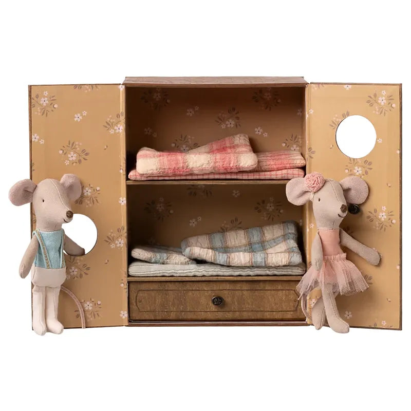 Maileg Ballet mice in dance studio, Little sister and brother