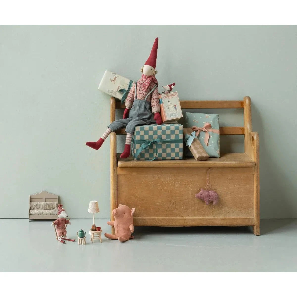 Maileg Christmas Mouse, Baby in Book