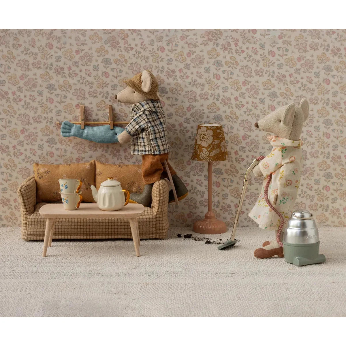 Maileg Couch, Mouse-- Mable