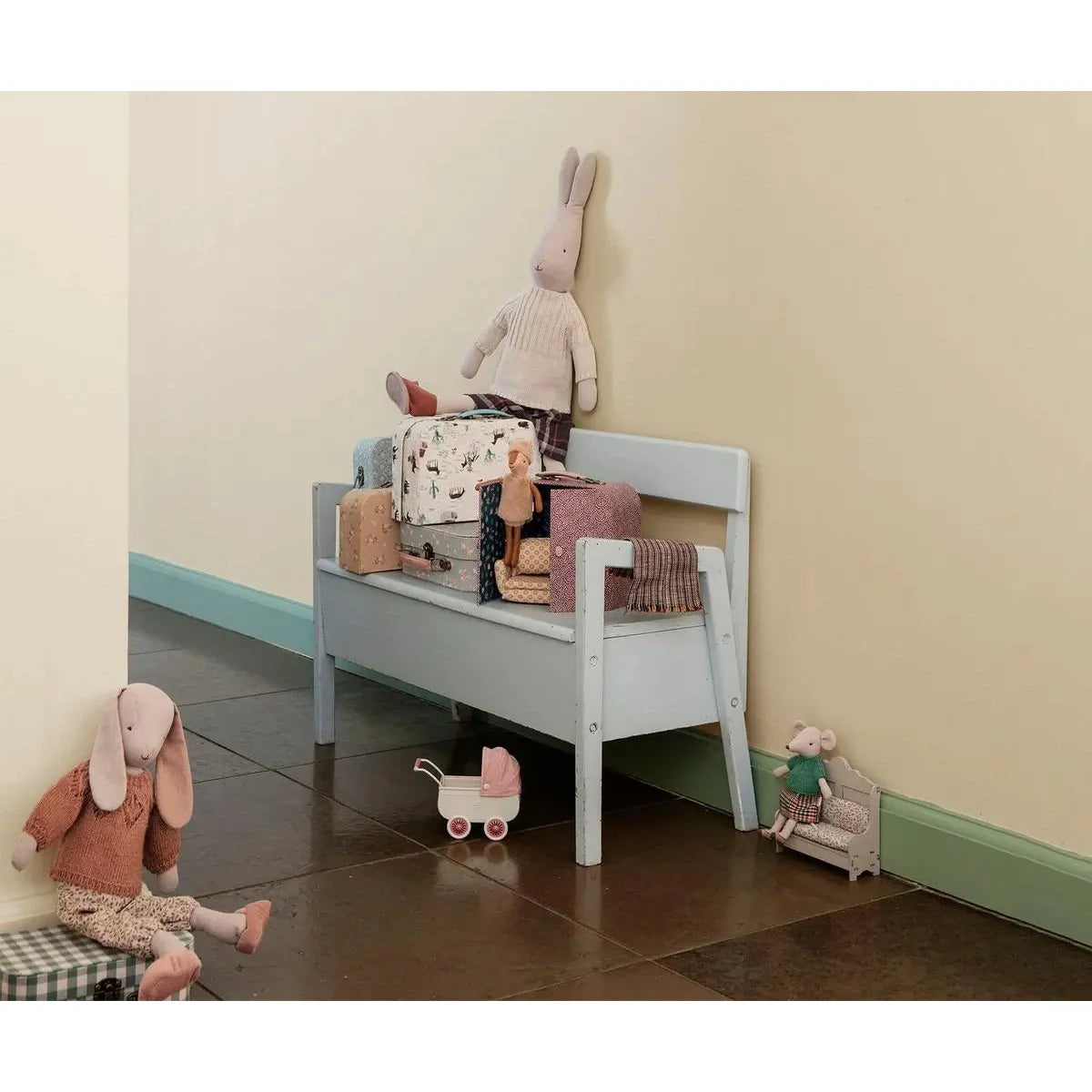 Maileg Kitchen Bench, Mouse - Light Sand