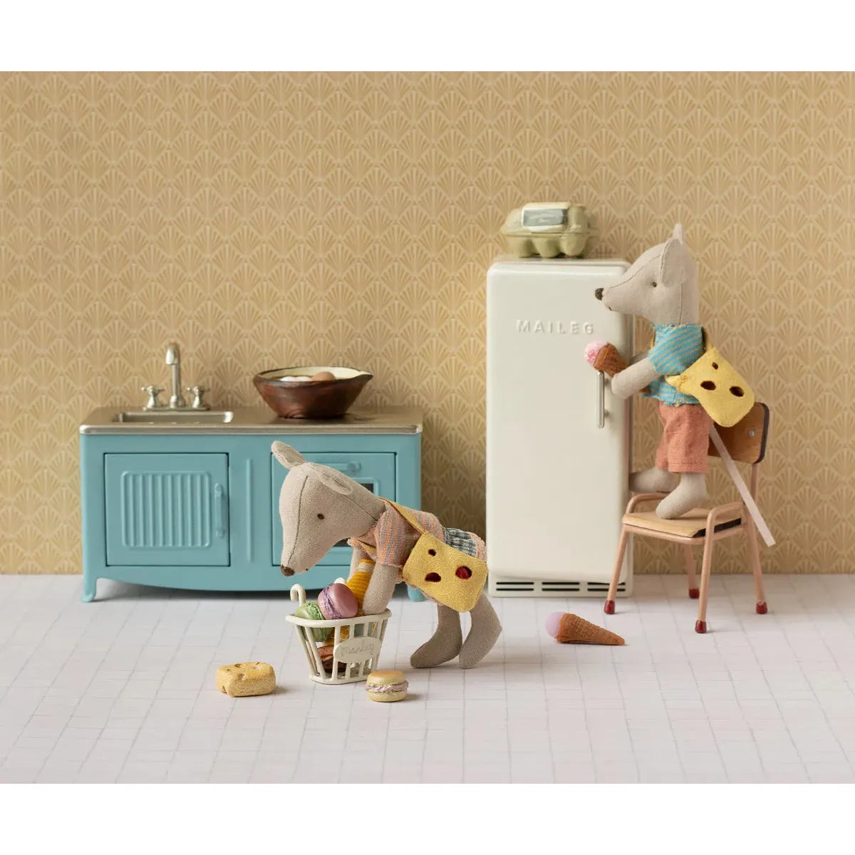 Maileg Kitchen, Mouse - Blue