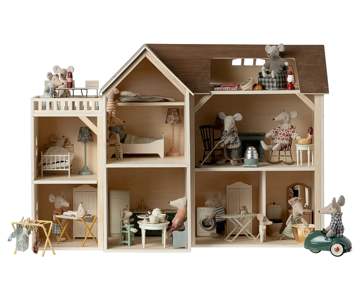 Maileg Mouse Hole Farmhouse