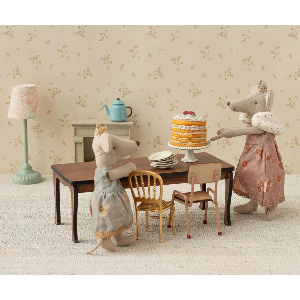 Maileg Queen Dress, Mum Mouse