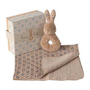 Maileg Rabbit Rattle Set, Cream Peach