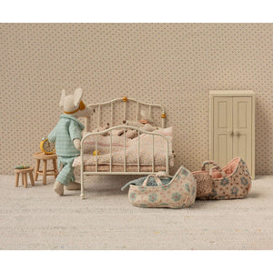 Maileg Vintage bed, Mouse - Off white