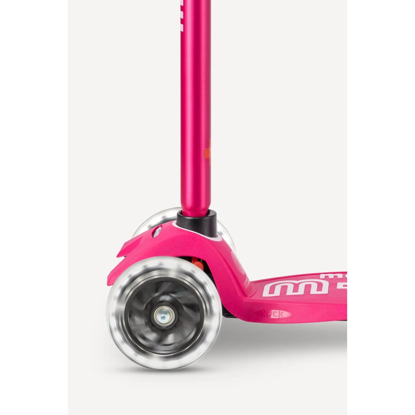 Micro Kickboard: Maxi Deluxe LED -- Pink