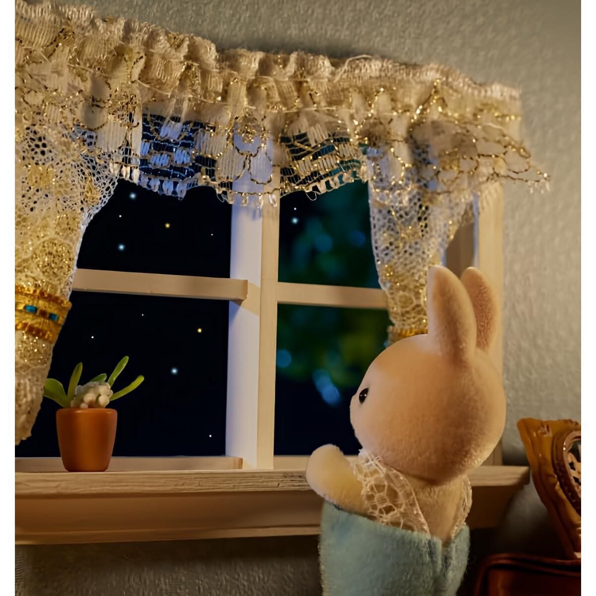 Milk Rabbit Family by Calico Critters