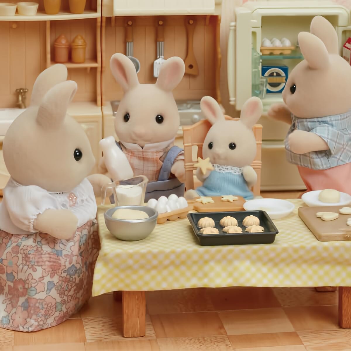 Milk Rabbit Family by Calico Critters