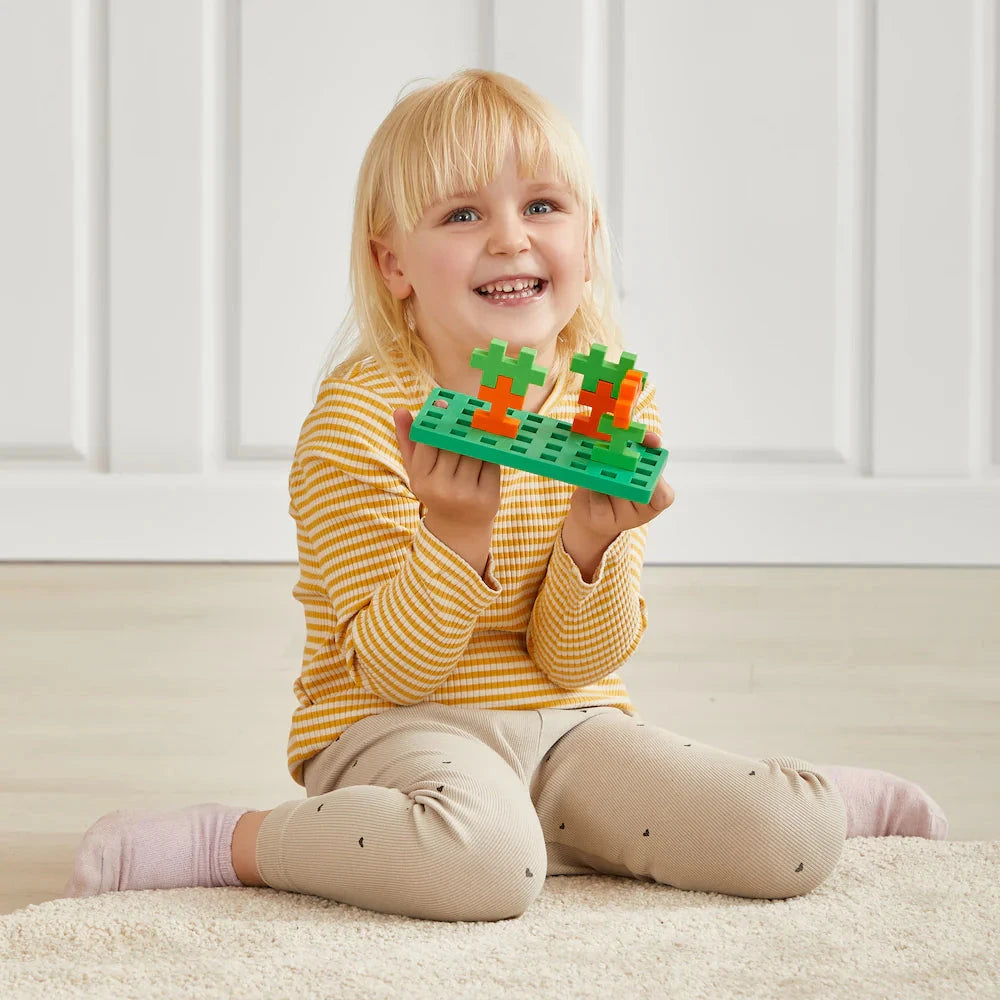 Plus-Plus BIG Farm Activity Set