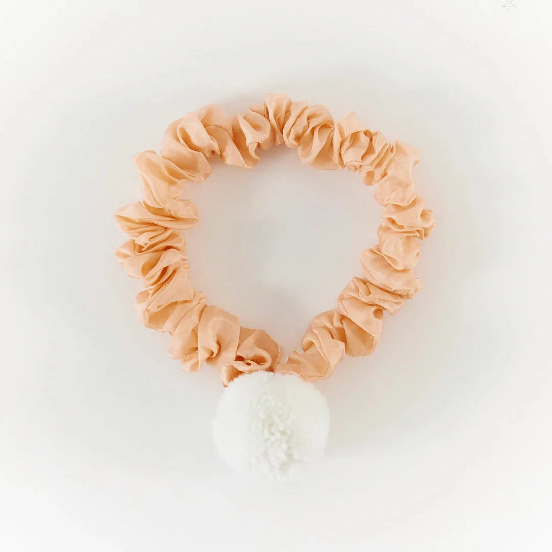 Sarah's Silks Natural Bunny Tail