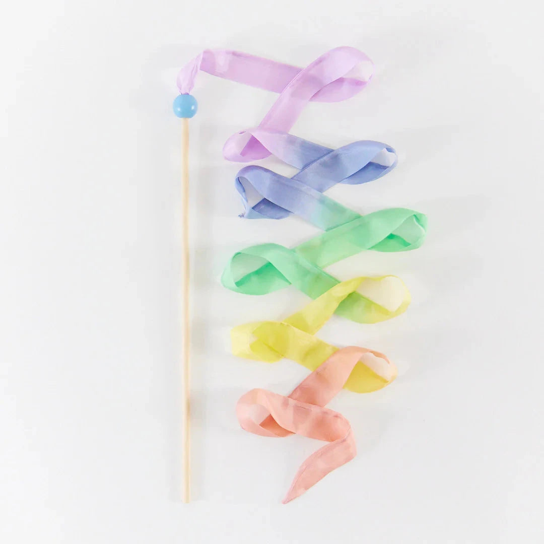 Sarah's Silks Soft Rainbow Streamer