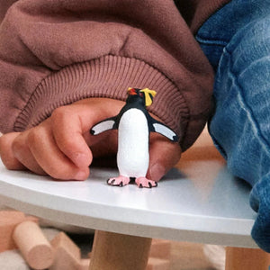 SCHLEICH® 14932 Rockhopper Penguin