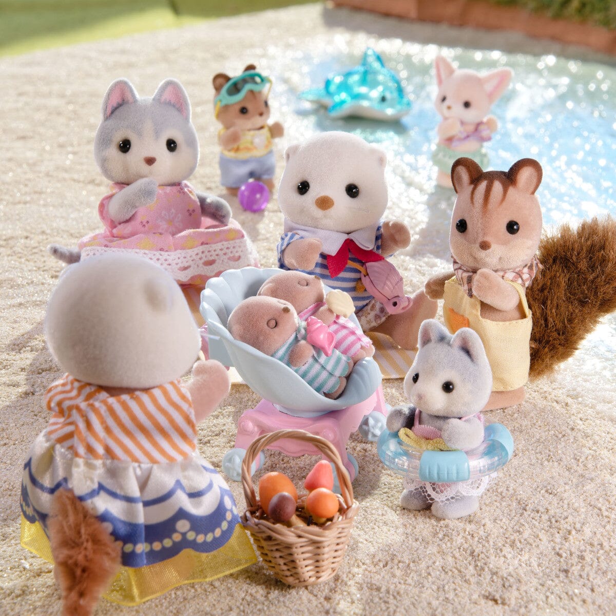 Sea Otter Family by Calico Critters