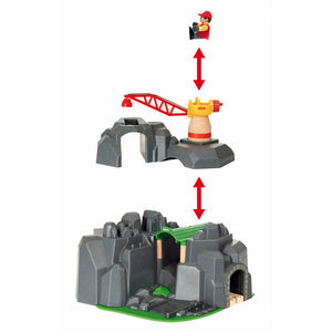 BRIO 33889 Crane and Mountain Tunnel