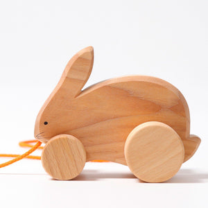 bobbing rabbit hans pull toy, natural wood; side view