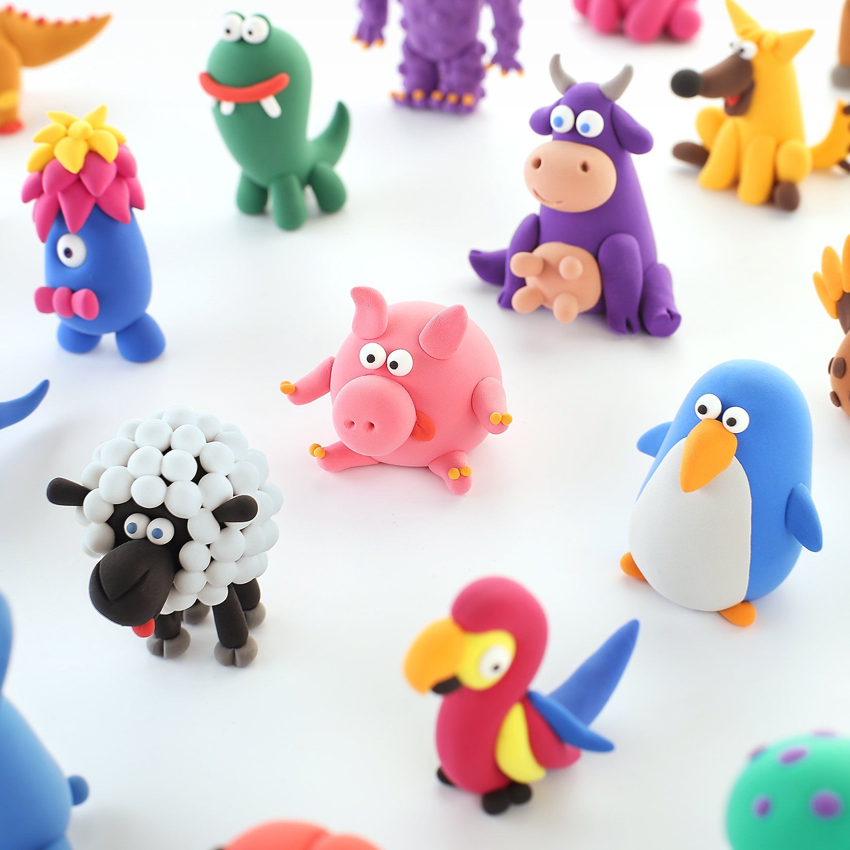 Hey Clay Monsters - 15 Can Modeling Air-Dry Clay - Fat Brain Toys
