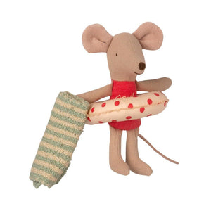 Maileg Beach Mice -- Little Sister in Cabin de Plage