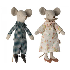 Maileg Grandma & Grandpa Mice in Cigar Box