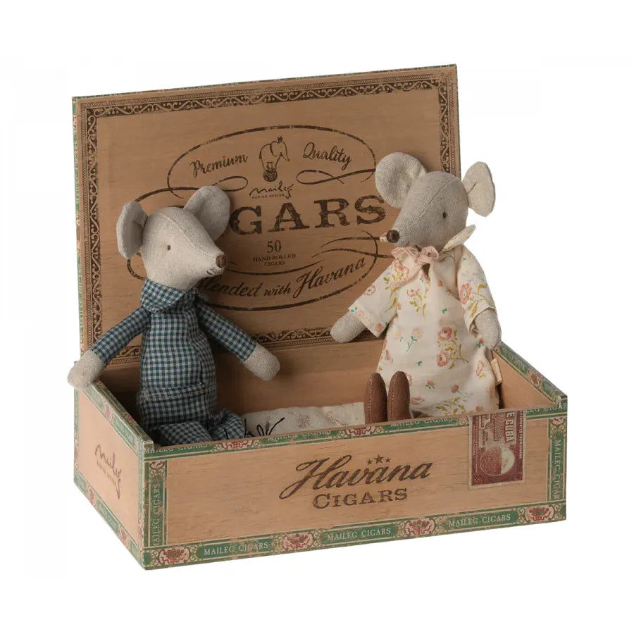 Maileg Grandma & Grandpa Mice in Cigar Box