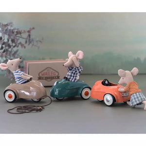 Maileg Mouse Car -- Green