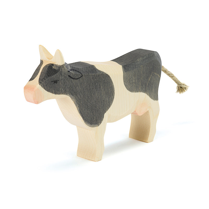 Ostheimer Cow, Black and White, Standing