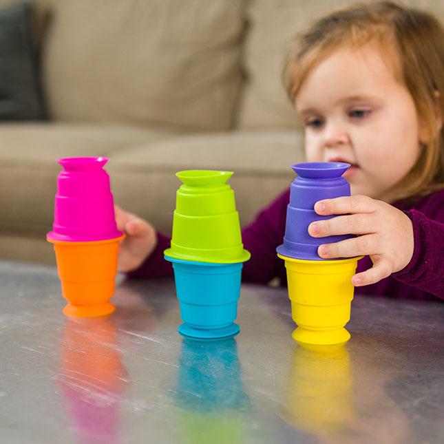 Suction Kupz by Fat Brain Toys